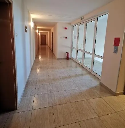 Apartament Golden Dreams *